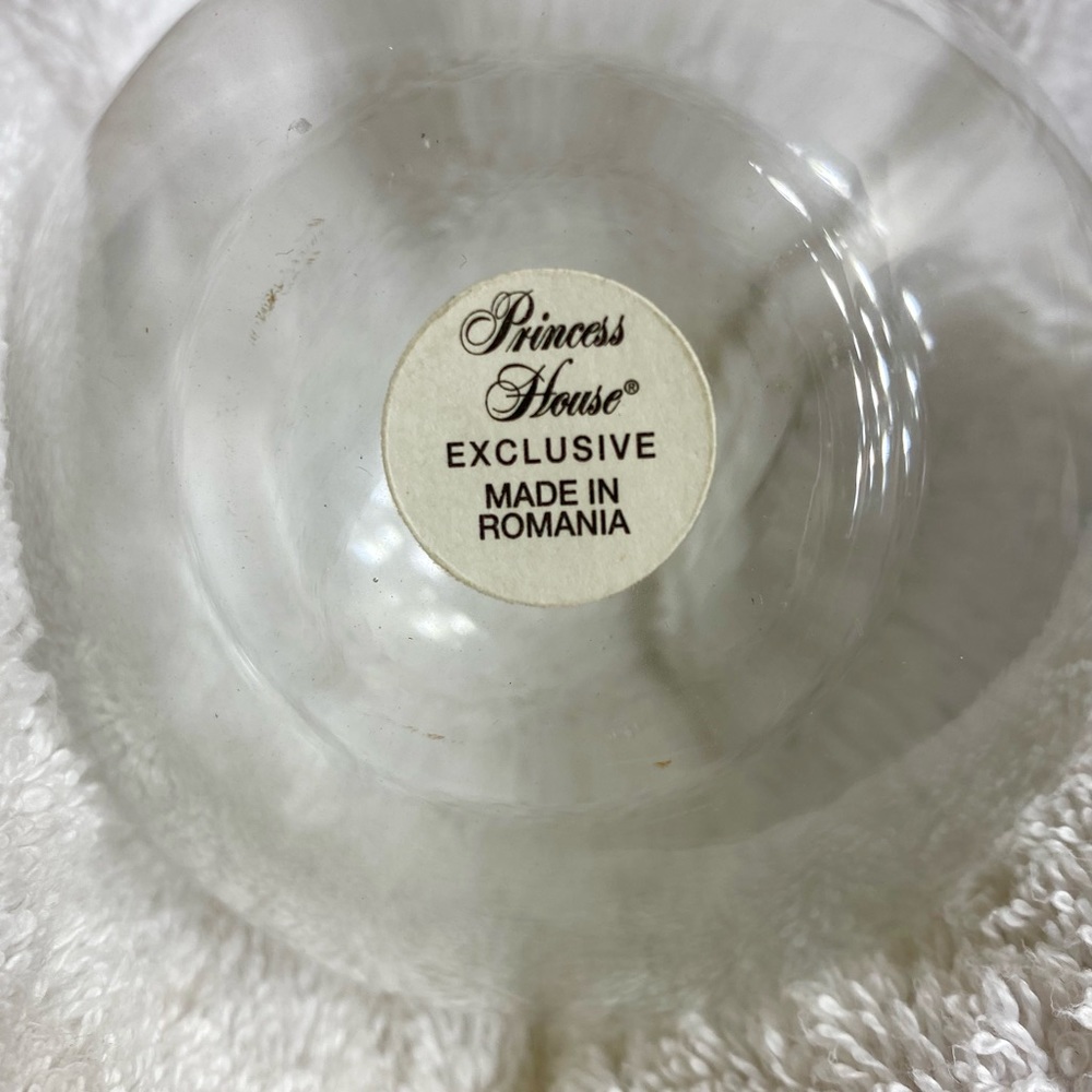 Princess House Heritage  Oil Lamp - Picture 3 of 3